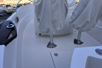 Location Bateau à moteur Delphia yacht QuickSilver 635 commander Sarzeau