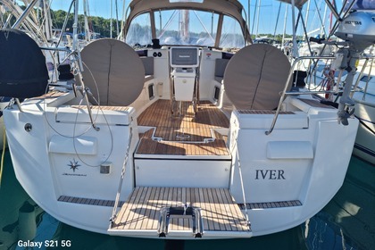 Charter Sailboat Jenneau Sun odyssey 439 Milna