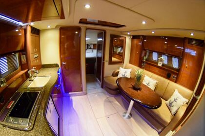 Alquiler Yate a motor Sea Ray 425 Limasol