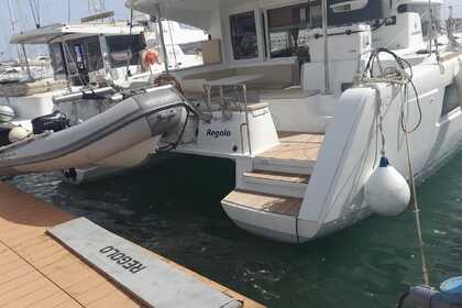Charter Catamaran Lagoon Lagoon 40 Salerno
