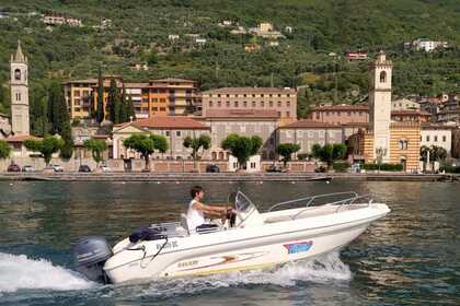 Noleggio Barca senza patente  Ranieri Shark 19 Castelletto