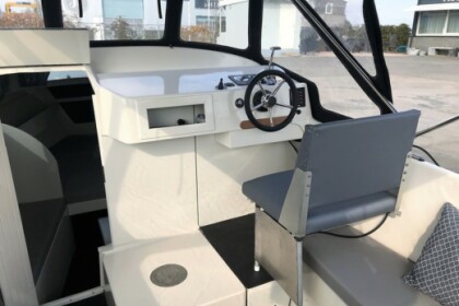 Rental Houseboats Albin 25 Soft top Sneek