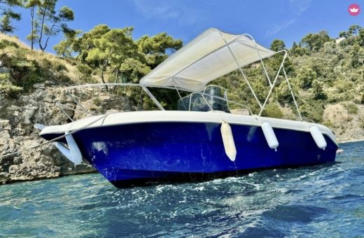 Motorboat Pacific Craft 550 boat plan