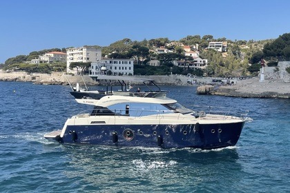 Rental Motor yacht Beneteau Monte Carlo 6 Saint-Tropez