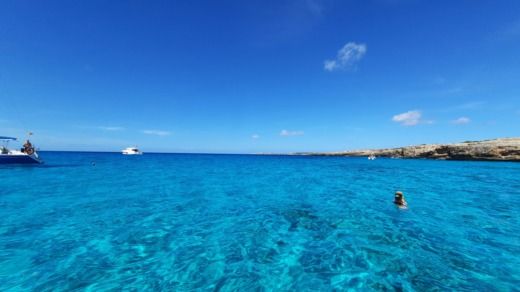 Minorka Without license Compass 400 GT alt tag text