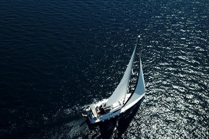 Charter Sailboat Beneteau Oceanis 54 Volos