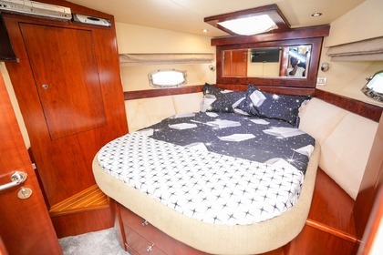 Rental Motorboat Majesty 52 Dubai