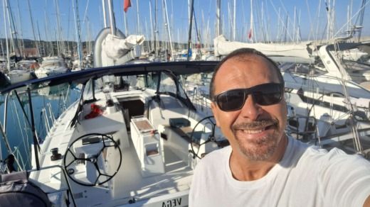 Cugnana Verde Sailboat Beneteau Oceanis 37.1 alt tag text