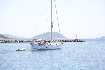 Charter Sailboat JEANNEAU SUN ODYSSEY 439 Skopelos