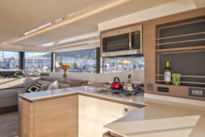 Location Catamaran Robertson & Caine LEOPARD 53PC Mahé