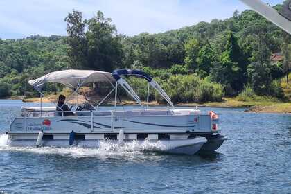 Aluguel Lancha Tracker 24 Party Barge Barragem de Castelo de Bode