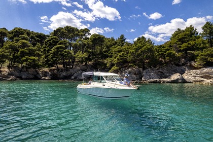 Charter Motorboat Jeanneau Merry Fisher Dubrovnik