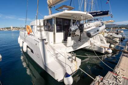 Charter Catamaran Bali Bali 4.0 with watermaker Saint-Mandrier-sur-Mer