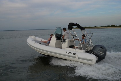 Location Bateau à moteur Zodiac Medline 5.8 Arcachon