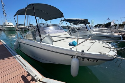 Alquiler Lancha Beneteau Flyer 6 Sundeck Cambrils