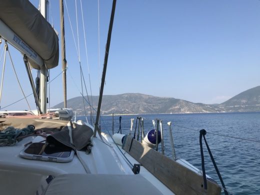 Лефкас Sailboat BENETEAU OCEANIS 43 alt tag text