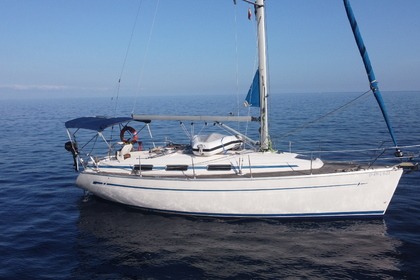 Charter Sailboat Bavaria Cruiser 32 Alcúdia