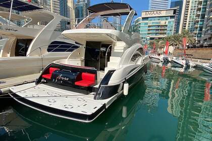 Charter Motorboat Cruiser Fly 47ft Dubai Marina