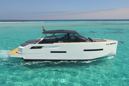 Hyra båt Motorbåt De Antonio Yachts D46 OPEN Ibiza