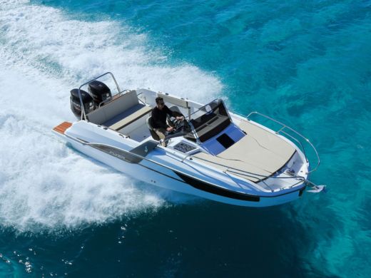 Motorboat BENETEAU Flyer 7.7 SUNDECK Planimetria della barca