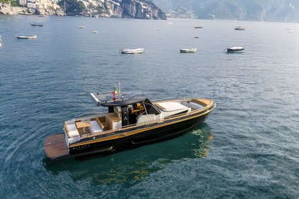 Charter Motorboat 3V2R Allure 38 Capri