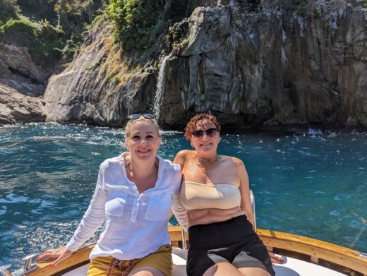 Sorrente Motorboat Comena Cabin 25 alt tag text