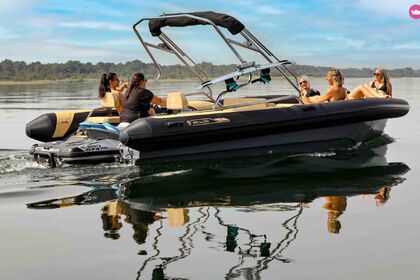 Hire RIB Sealver Boat Wave Boat Z7 Saint Martin