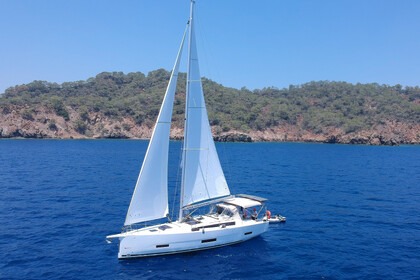 Verhuur Zeilboot  Dufour 390 Grand Large Marmaris