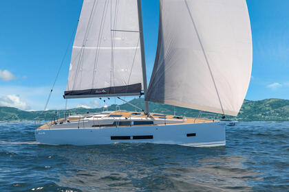 Hire Sailboat  Hanse 360 Capo d'Orlando