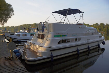 Hire Houseboat Europa 600 Fürstenberg/Havel