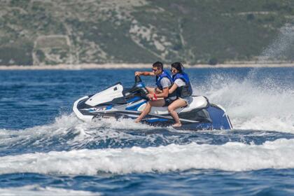 Hire Jet ski YAMAHA Vx 110 Deluxe Trogir