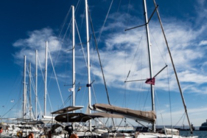 Ενοικίαση Ιστιοπλοϊκό σκάφος Jeanneau Sun Odyssey 440 Lavrio Port