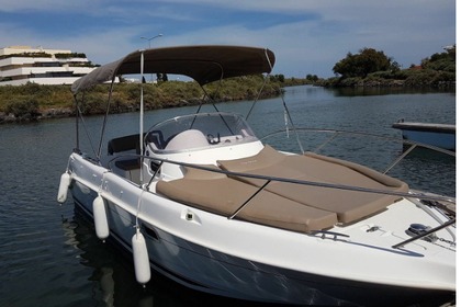 Miete Motorboot B2 Marine 652 Open Pearl Grey Carnon Plage