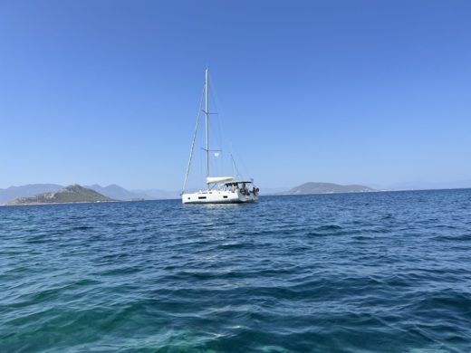 Athens Sailboat Beneteau Oceanis 51.1 alt tag text