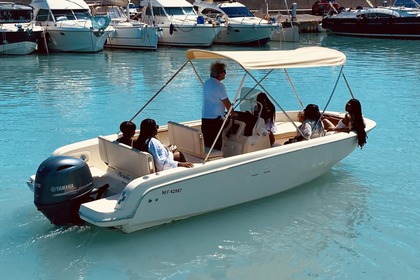 Charter Motorboat Invictus 190 FX St-Laurent-du-Var