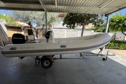 Rental Boat without license  Nautica diving 5.30 Vibo Valentia