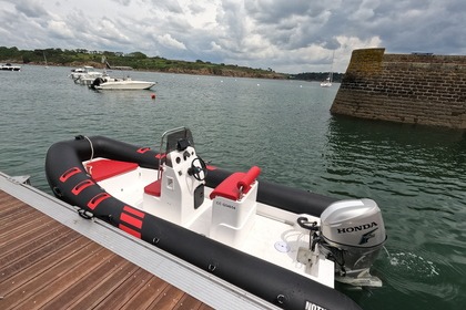 Hire RIB notys pro NP550 Port Manec'h