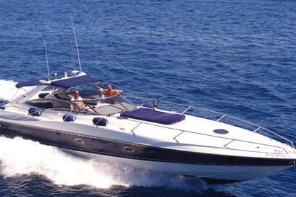 Rental Motorboat Sunseeker Superhawk 48' Marseille