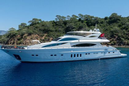 Location Yacht Luxury Motoryacht with a capacity of 10 people 2008 Göcek