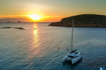 Alquiler Catamarán  Lagoon 450  Fly San Antonio Abad