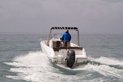 Noleggio Barca a motore Jeanneau Cap Camarat 650 Blanes