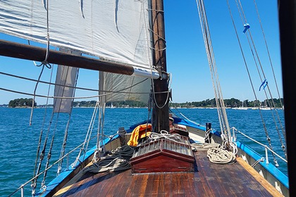 Charter Sailboat danois ketch danois Vannes