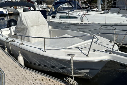 Location Bateau à moteur Kelt marine White Shark Capbreton