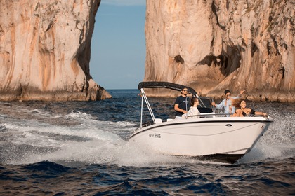 Noleggio Barca a motore Scar Next 215 Capri