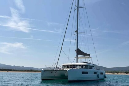 Location Catamaran Lagoon 46 Parikiá