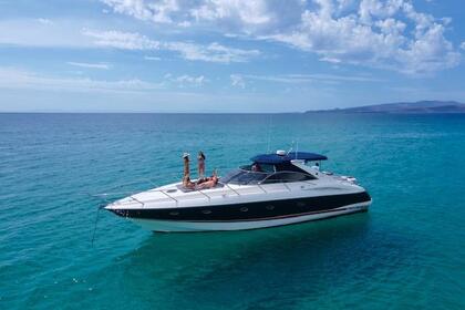 Charter Motorboat Sunseeker 50 Camargue La Paz