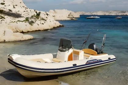 Ενοικίαση Φουσκωτό Capelli Capelli Tempest 690 Σετ