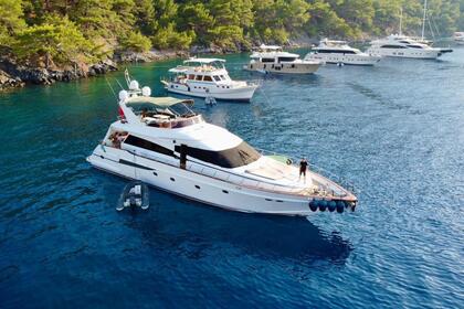 Noleggio Yacht Aegean Builders Custom Built Göcek