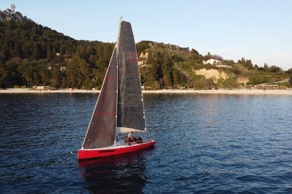 Чартер Парусная яхта Elan Justin 10 MOD Трогир