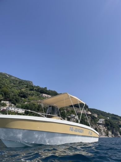 Salerno Without license Revenger 19,10 alt tag text